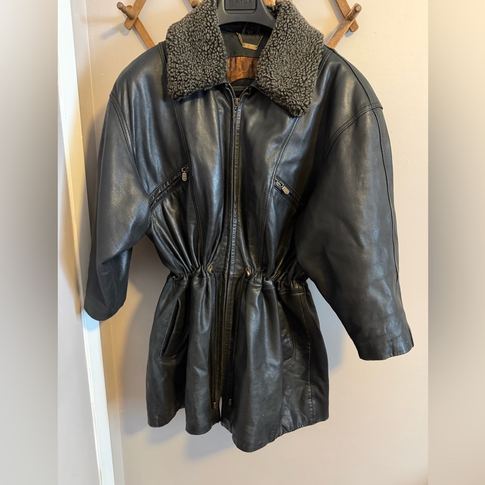 SALE ITEM! Danier Vintage Leather Shearling Collar Drop Shoulder Coat Brown Lrg
